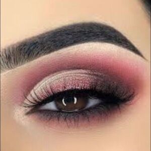 Eyeshadow Matte & Shimmer Candy bar Collection